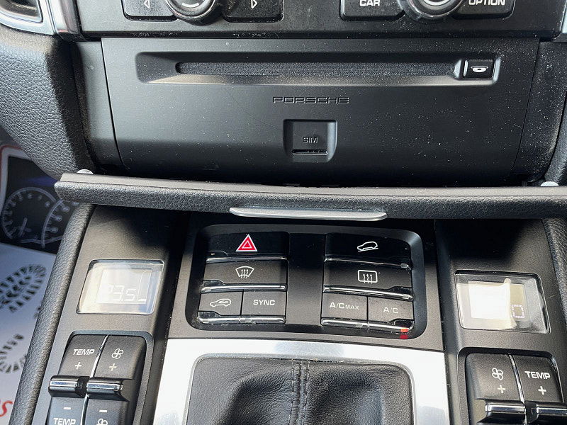 Porsche Macan 2.0T SUV 5dr Petrol PDK 4WD Euro 6 (s/s) (237 ps) 5dr Automatic 2025