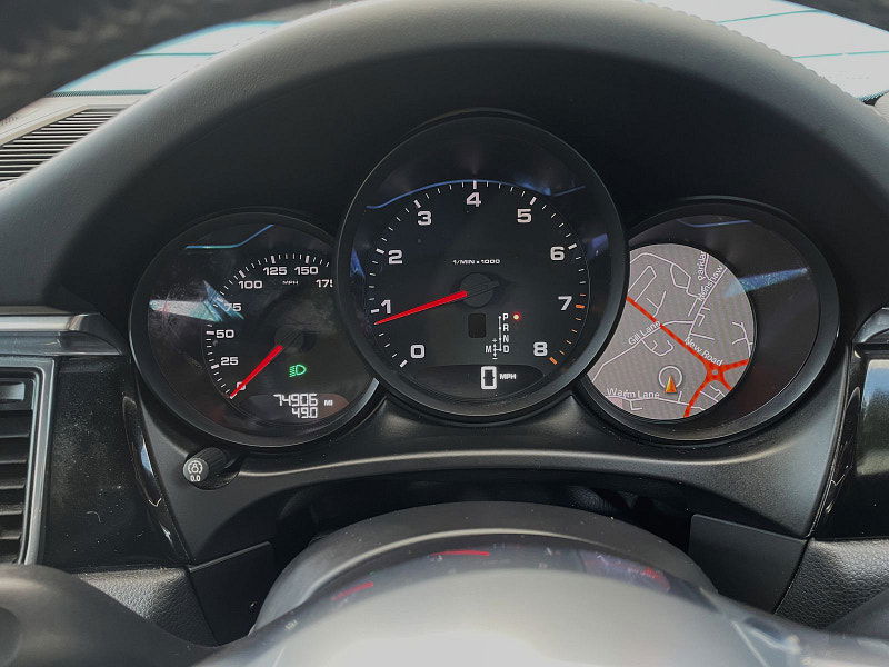 Porsche Macan 2.0T SUV 5dr Petrol PDK 4WD Euro 6 (s/s) (237 ps) 5dr Automatic 2025