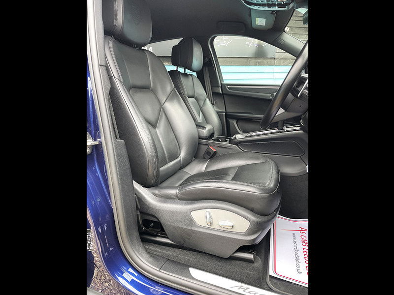 Porsche Macan 2.0T SUV 5dr Petrol PDK 4WD Euro 6 (s/s) (265 ps) 5dr Automatic 2025