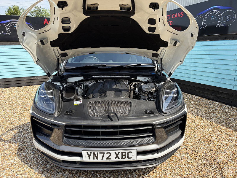 Porsche Macan 2.0T T SUV 5dr Petrol PDK 4WD Euro 6 (s/s) (265 ps) 5dr Automatic 2026