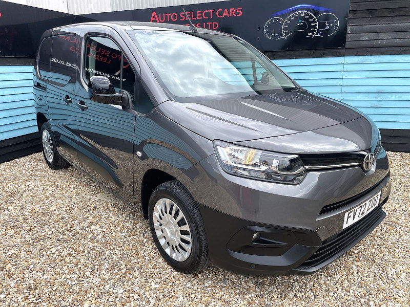 Toyota PROACE CITY 1.5 BlueHDi Icon Short Panel Van 5dr Diesel Manual SWB Euro 6 (s/s) (100 bhp) 5dr Manual 2025
