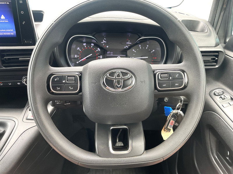 Toyota PROACE CITY 1.5 BlueHDi Icon Short Panel Van 5dr Diesel Manual SWB Euro 6 (s/s) (100 bhp) 5dr Manual 2025
