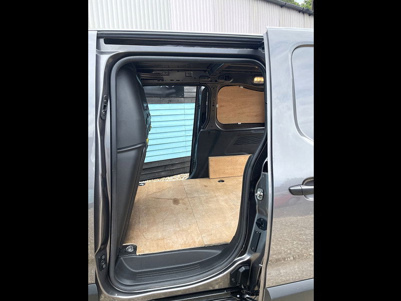 Toyota PROACE CITY 1.5 BlueHDi Icon Short Panel Van 5dr Diesel Manual SWB Euro 6 (s/s) (100 bhp) 5dr Manual 2025