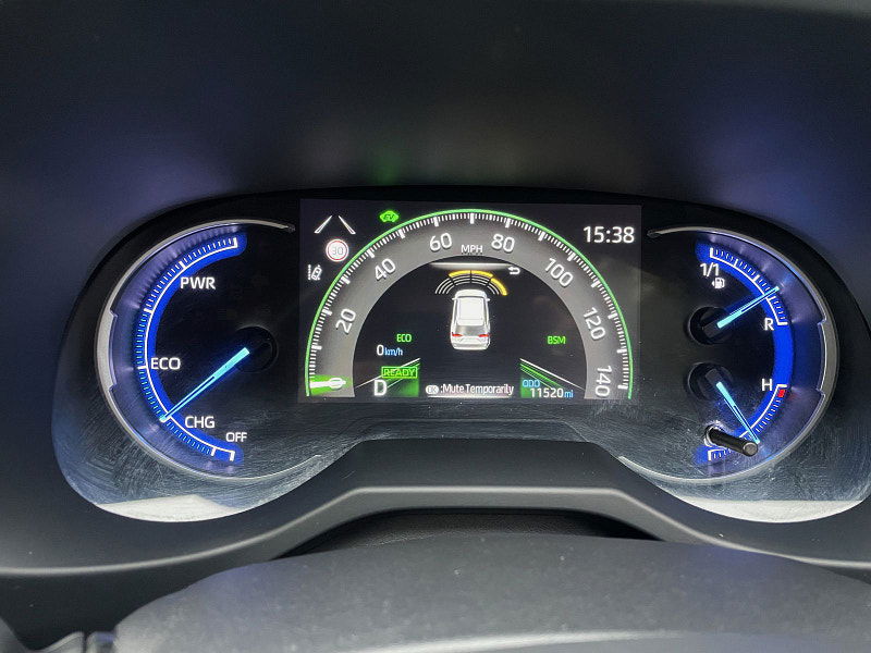 Toyota RAV4 2.5 VVT-h Dynamic SUV 5dr Petrol Hybrid CVT 4WD Euro 6 (s/s) (222 ps) 5dr Automatic 2025