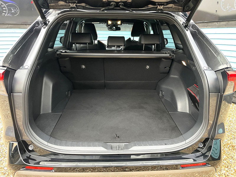 Toyota RAV4 2.5 VVT-h Dynamic SUV 5dr Petrol Hybrid CVT 4WD Euro 6 (s/s) (222 ps) 5dr Automatic 2025