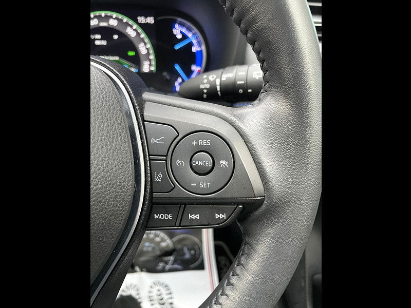 Toyota RAV4 2.5 VVT-h Dynamic SUV 5dr Petrol Hybrid CVT 4WD Euro 6 (s/s) (222 ps) 5dr Automatic 2025