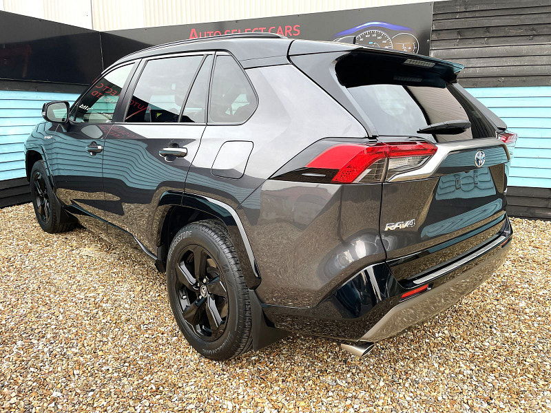 Toyota RAV4 2.5 VVT-h Dynamic SUV 5dr Petrol Hybrid CVT 4WD Euro 6 (s/s) (222 ps) 5dr Automatic 2025