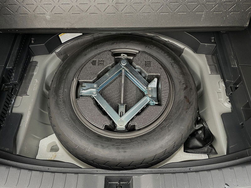 Toyota RAV4 2.5 VVT-h Dynamic SUV 5dr Petrol Hybrid CVT 4WD Euro 6 (s/s) (222 ps) 5dr Automatic 2025