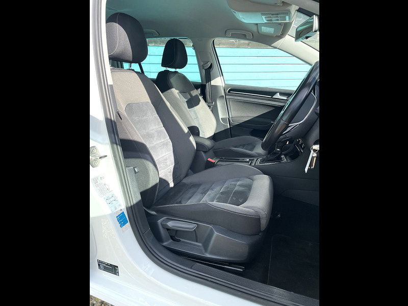 Volkswagen Golf 2.0 TDI BlueMotion Tech GT Estate 5dr Diesel DSG Euro 6 (s/s) (150 ps) 5dr Automatic 2025
