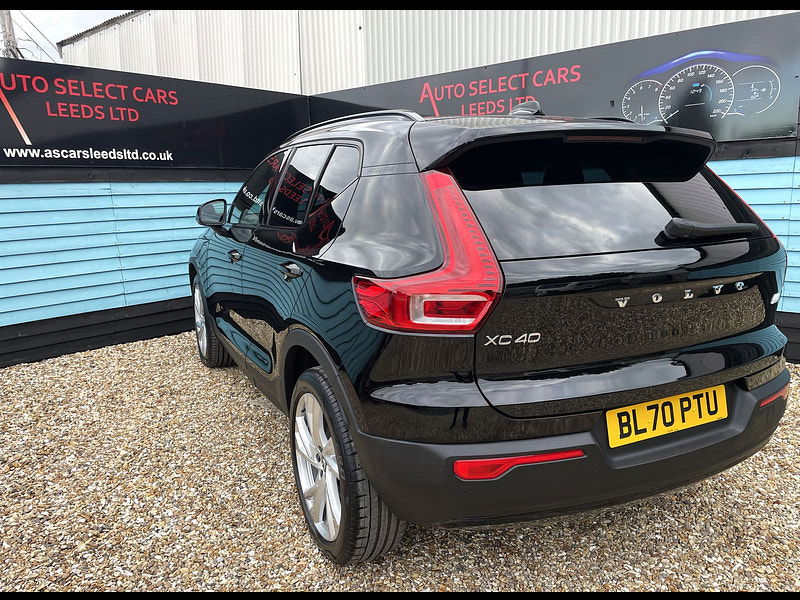 Volvo XC40 1.5h T5 Twin Engine Recharge 10.7kWh R-Design Pro SUV 5dr Petrol Plug-in Hybrid Auto Euro 6 (s/s) (262 ps) 5dr Automatic 2025