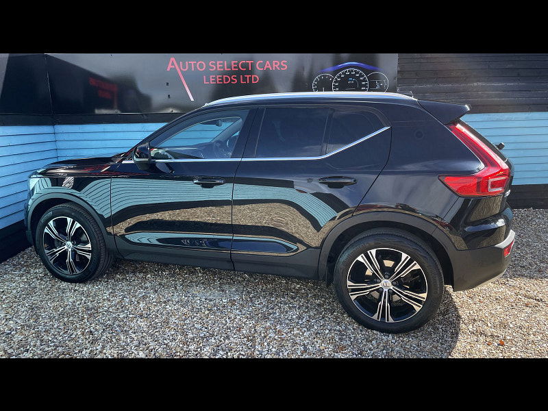 Volvo XC40 2.0 B4 MHEV Inscription Pro SUV 5dr Petrol Hybrid Auto Euro 6 (s/s) (197 ps) 5dr Automatic 2025