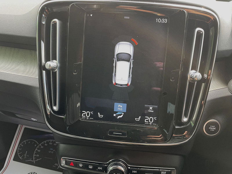 Volvo XC40 2.0 B4 MHEV Inscription Pro SUV 5dr Petrol Hybrid Auto Euro 6 (s/s) (197 ps) 5dr Automatic 2025