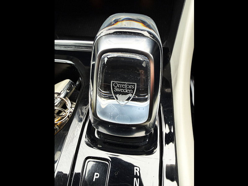 Volvo XC40 2.0 T4 Inscription Pro SUV 5dr Petrol Auto AWD Euro 6 (s/s) (190 ps) 5dr Automatic 2026