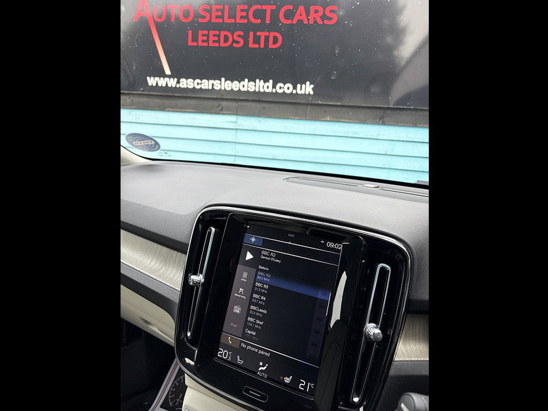 Volvo XC40 2.0 T4 Inscription Pro SUV 5dr Petrol Auto AWD Euro 6 (s/s) (190 ps) 5dr Automatic 2026