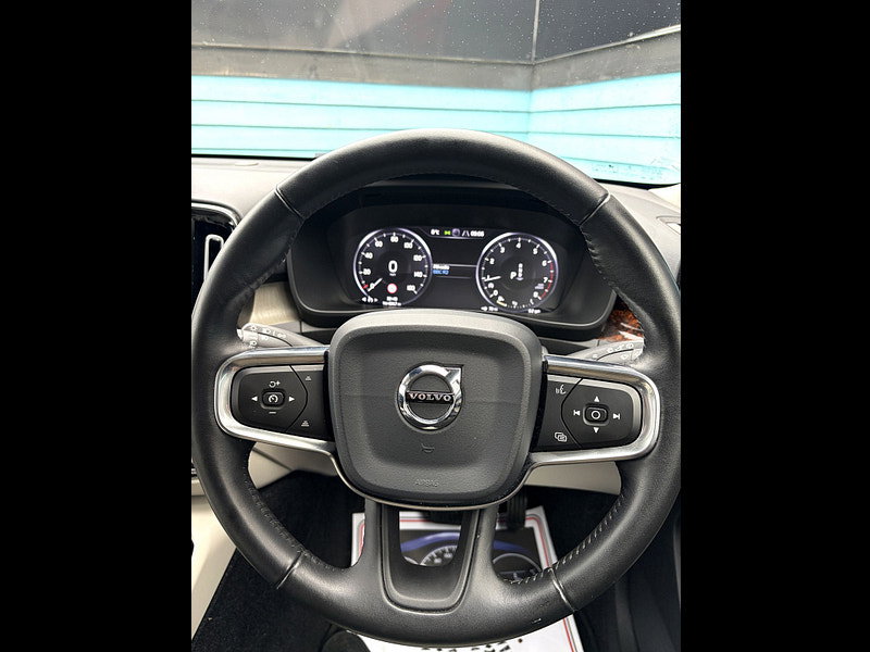 Volvo XC40 2.0 T4 Inscription Pro SUV 5dr Petrol Auto AWD Euro 6 (s/s) (190 ps) 5dr Automatic 2026