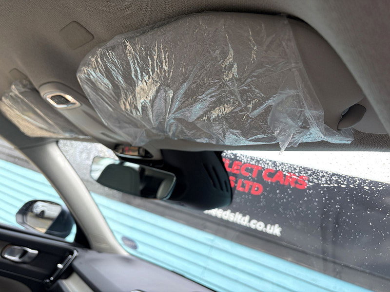 Volvo XC40 2.0 T4 Inscription Pro SUV 5dr Petrol Auto AWD Euro 6 (s/s) (190 ps) 5dr Automatic 2026