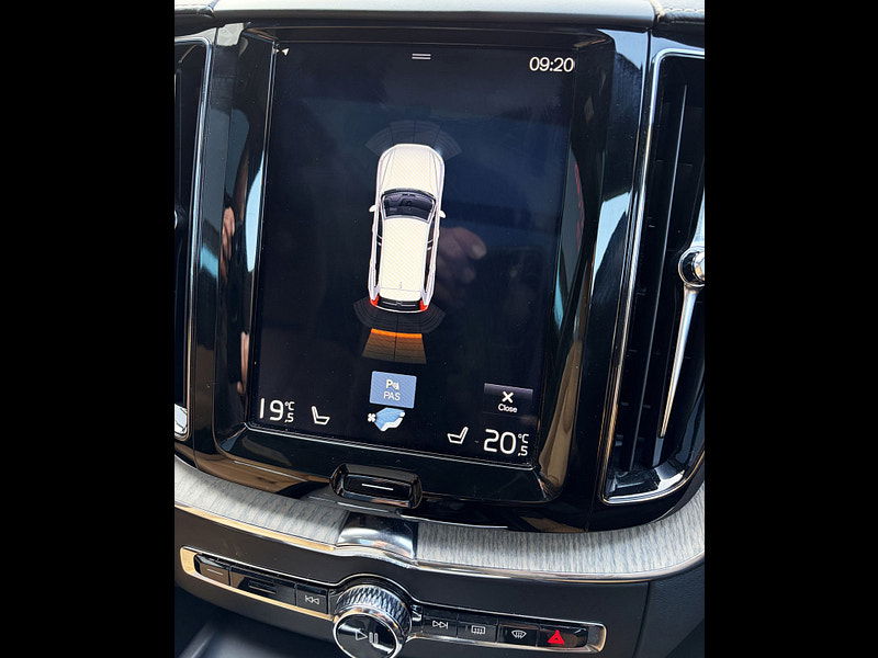 Volvo XC60 2.0 D4 Inscription Pro SUV 5dr Diesel Manual AWD Euro 6 (s/s) (190 ps) 5dr Manual 2026