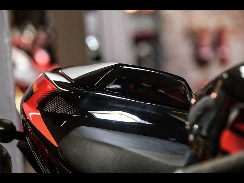 Aprilia Rsv 1000 1000 R Colin Edwards 0dr Manual 2025