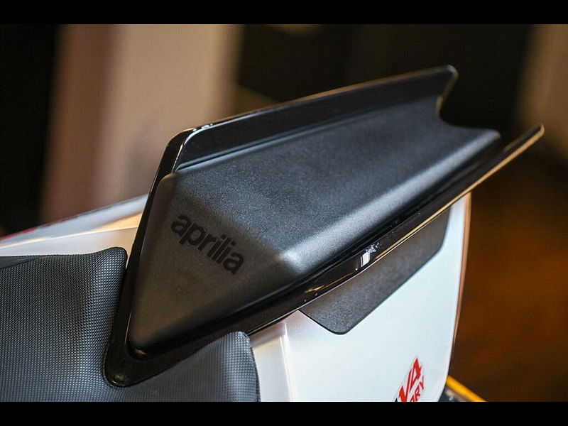 Aprilia Tuono 1100 V4 *Akrapovic End Can - Finance Available* 0dr Manual 2026