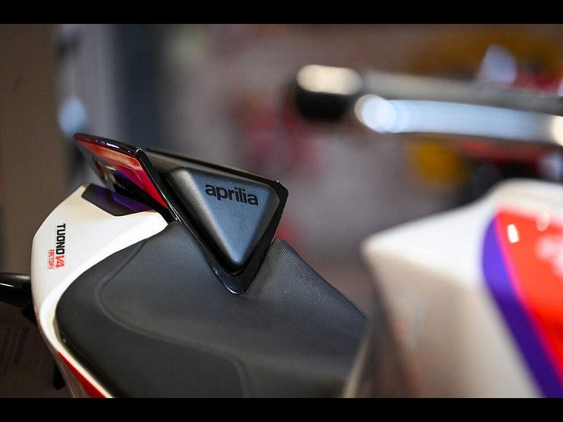 Aprilia Tuono 1100 V4 *Akrapovic End Can - Finance Available* 0dr Manual 2026