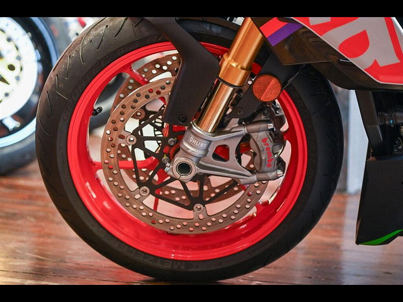 Aprilia Tuono 1100 V4 *Akrapovic End Can - Finance Available* 0dr Manual 2026