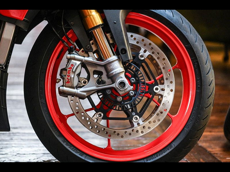 Aprilia Tuono 1100 V4 *Full Akrapovic Exhaust System - Finance Available* 0dr Manual 2026