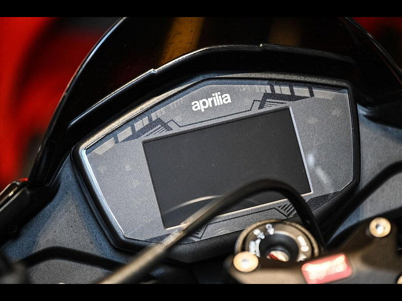 Aprilia Tuono 1100 V4 *Full Akrapovic Exhaust System - Finance Available* 0dr Manual 2026