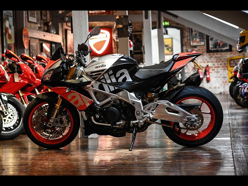 Aprilia Tuono 1100 V4 *Full Akrapovic Exhaust System - Finance Available* 0dr Manual 2026