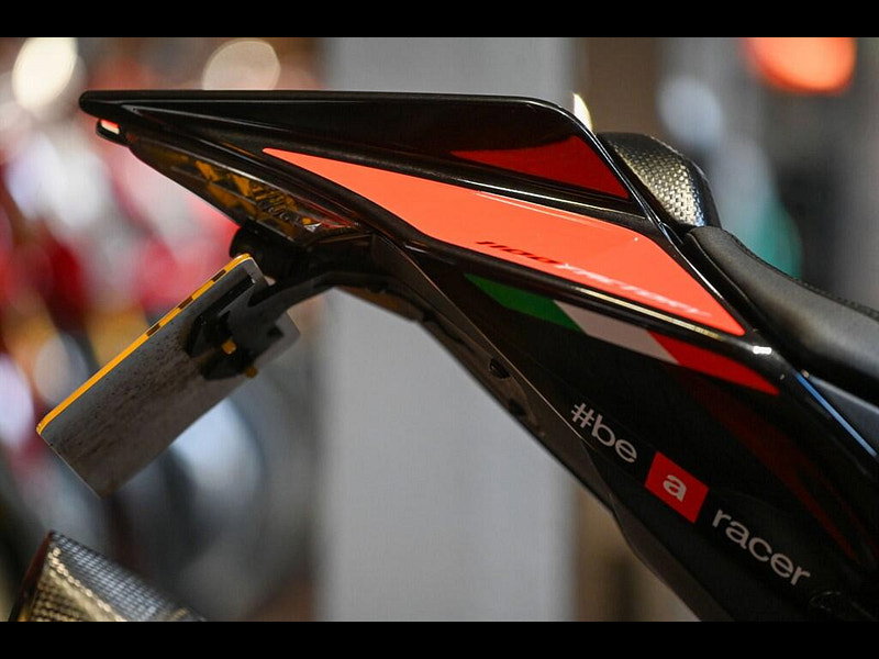Aprilia Tuono 1100 V4 *Full Akrapovic Exhaust System - Finance Available* 0dr Manual 2026