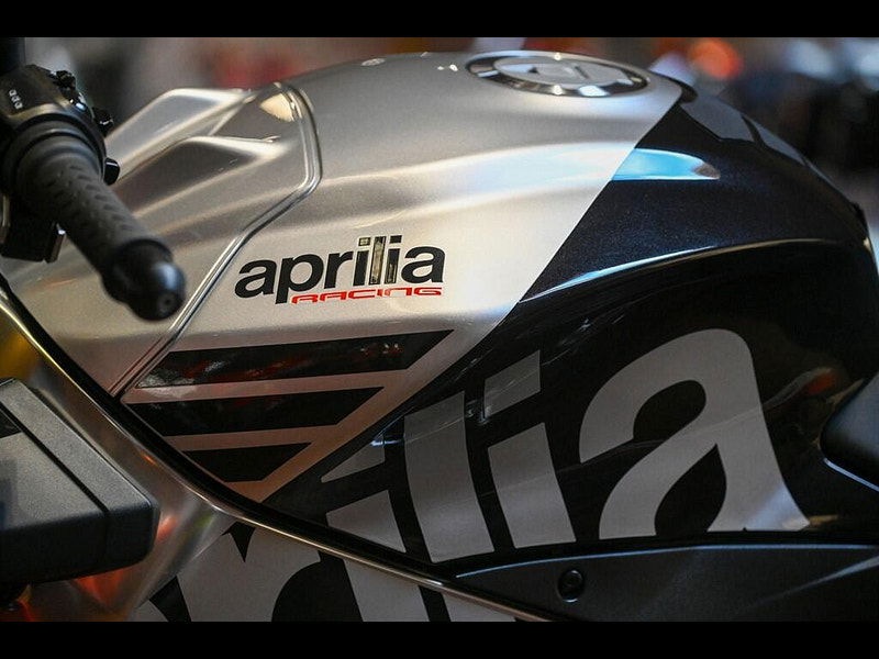 Aprilia Tuono 1100 V4 *Full Akrapovic Exhaust System - Finance Available* 0dr Manual 2026