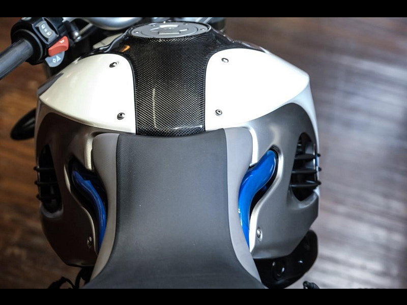 BMW Hp2 megamoto HP2 Mega Moto Only 3,800 0dr Manual 2026