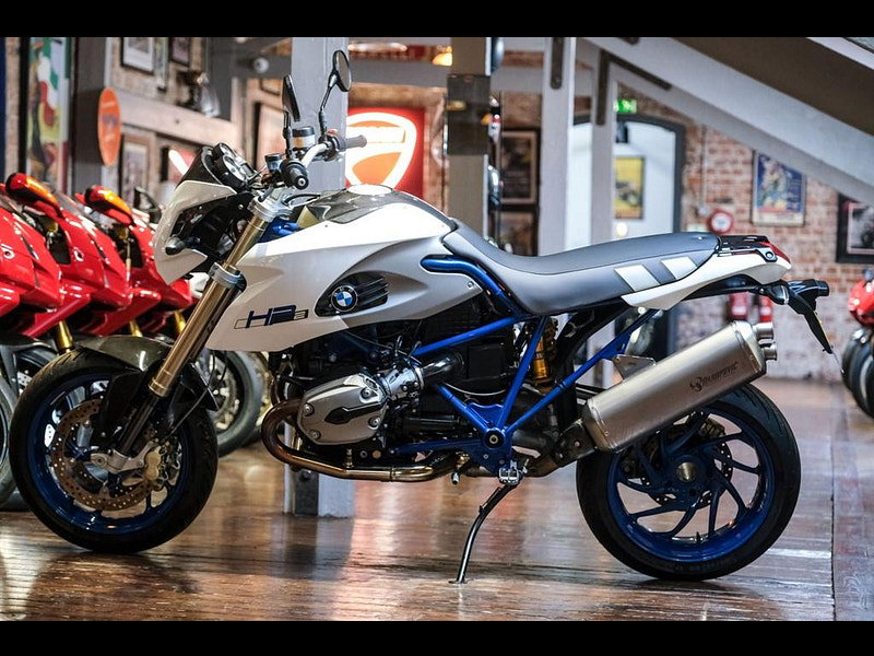 BMW Hp2 megamoto HP2 Mega Moto Only 3,800 0dr Manual 2026