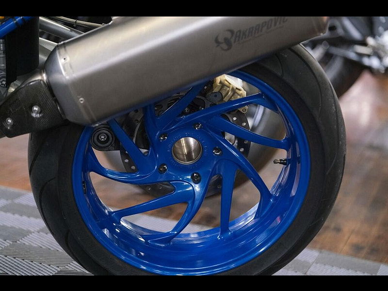 BMW Hp2 megamoto *Rare Megamoto* 0dr Manual 2025