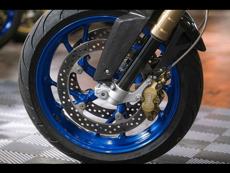 BMW Hp2 megamoto *Rare Megamoto* 0dr Manual 2025