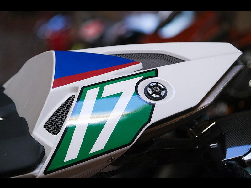 BMW Hp2 sport HP2 Sport Motorad Edition Only 399 Miles 0dr Manual 2026