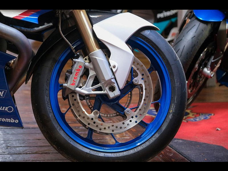 BMW Hp2 sport HP2 Sport Motorad Edition Only 399 Miles 0dr Manual 2026