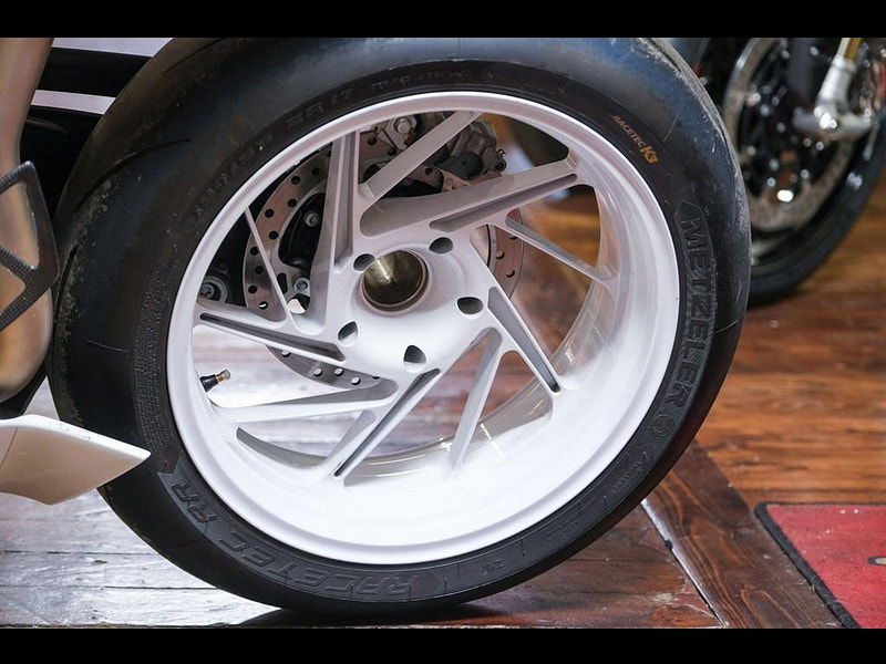 BMW Hp2 sport HP2 Sport Motorad Edition Only 399 Miles 0dr Manual 2026