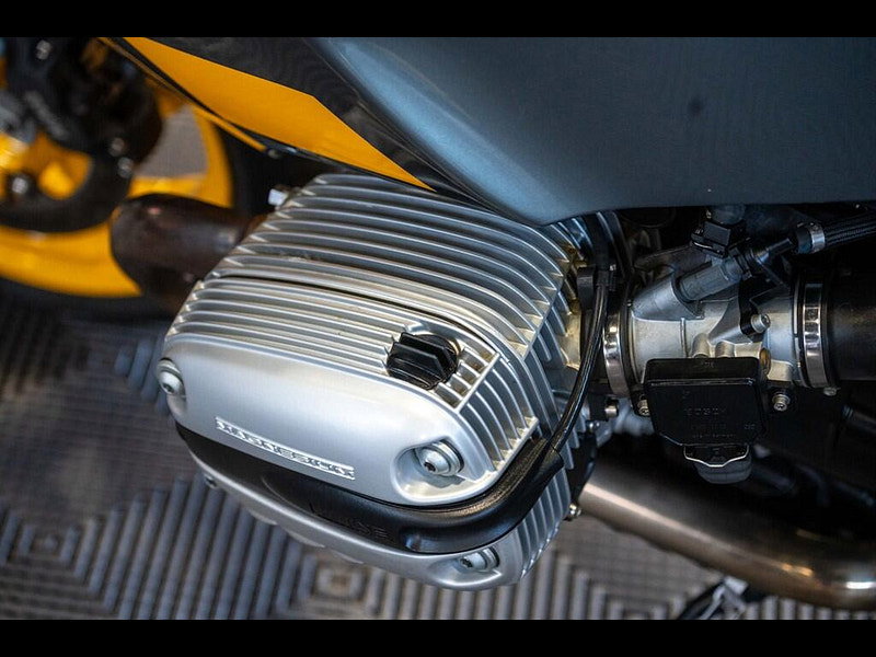 BMW R 1100 *Laser Exhaust - Panniers* 0dr Manual 2026