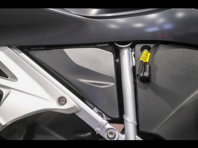 BMW R 1250 rt *High Specification* 0dr Manual 2026