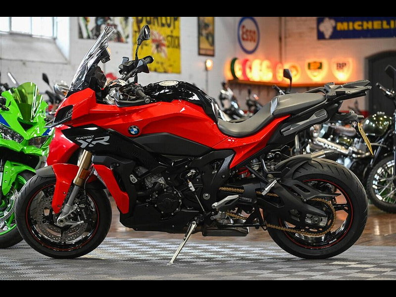 BMW S 1000 xr *Akrapovic  - Low Ownership* 0dr Manual 2026