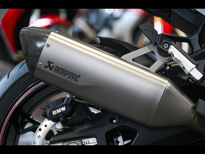 BMW S 1000 xr *Akrapovic  - Low Ownership* 0dr Manual 2026