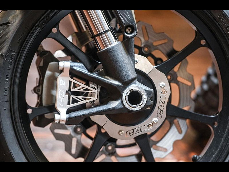 Ccm FT6 Flat Tracker Bespoke Specification Example 0dr Manual 2025