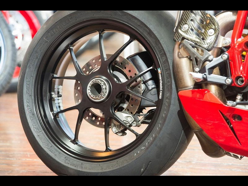 DUCATI 1098 1098 R Troy Bayliss No: #353 Of 500 0dr Manual 2025