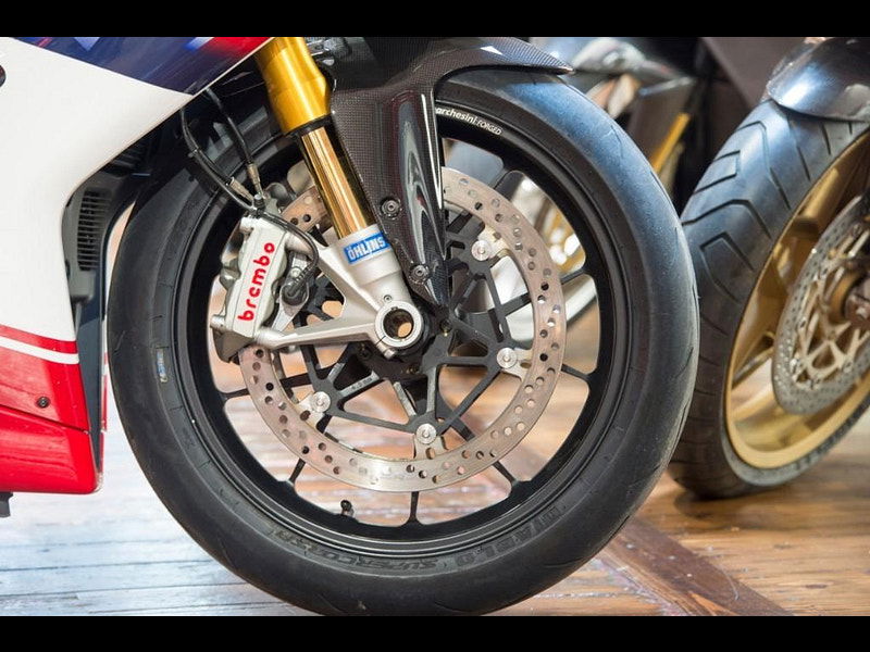 DUCATI 1098 1098 R Troy Bayliss No: #353 Of 500 0dr Manual 2025