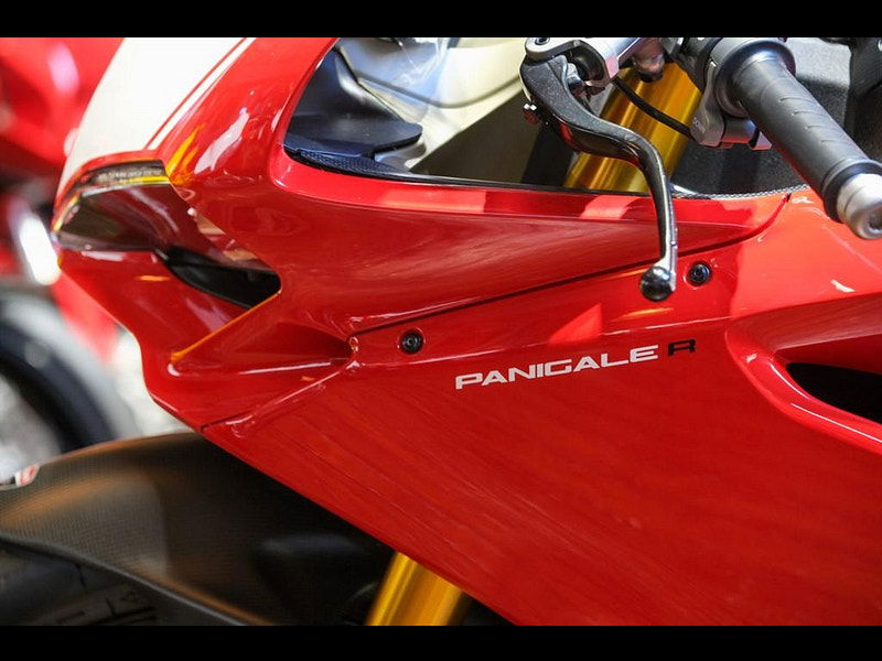 DUCATI 1199 Panigale 1199 R Super Sports Petrol Manual (184 ps) 0dr Manual 2025