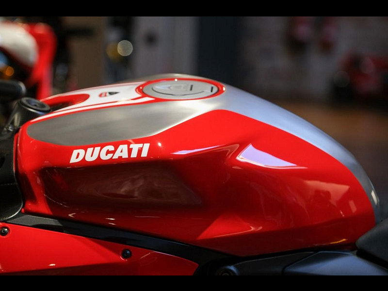 DUCATI 1199 Panigale 1199 R Super Sports Petrol Manual (184 ps) 0dr Manual 2025