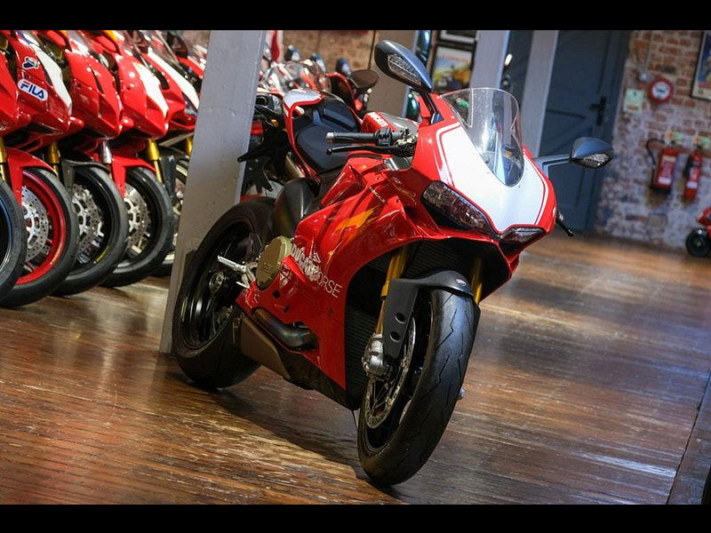 DUCATI 1199 Panigale 1199 R Super Sports Petrol Manual (184 ps) 0dr Manual 2025