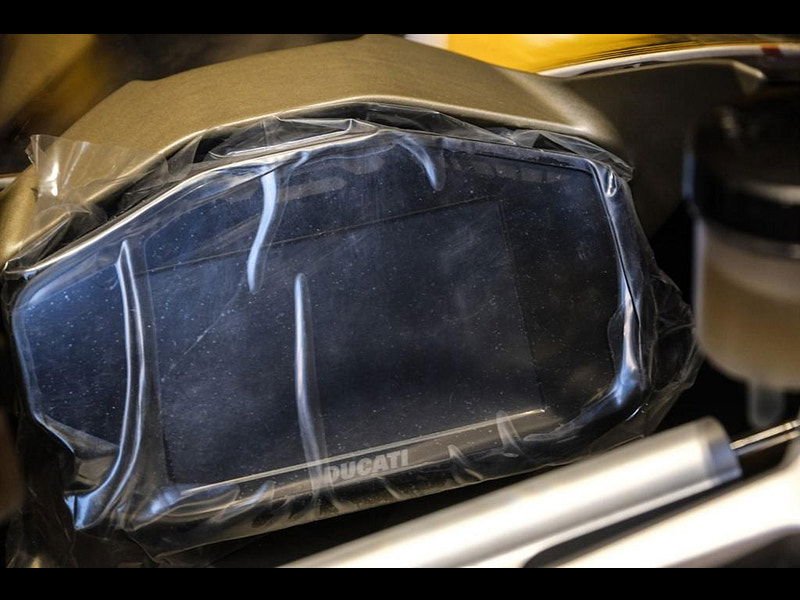 DUCATI 1199 Panigale 1199 R Super Sports Petrol Manual (184 ps) 0dr Manual 2025