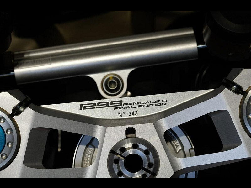 DUCATI 1299 Panigale 1299 Final Edition Only 562 Miles 0dr Manual 2025