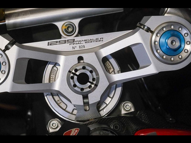 DUCATI 1299 Panigale 1299 R Final Edition No: #0829 Of 1299 0dr Manual 2025
